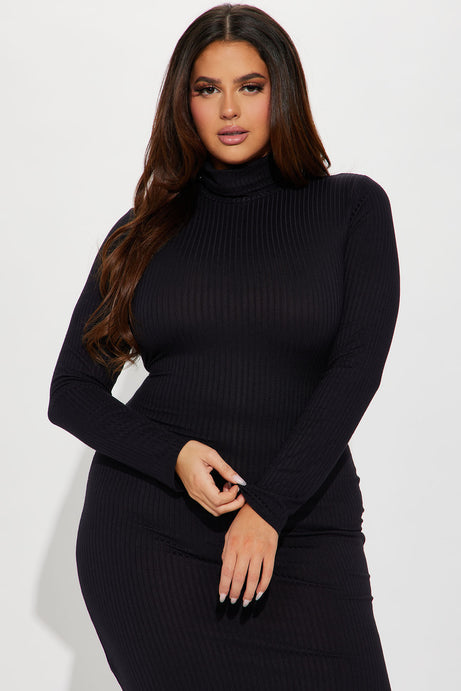 Monique Ribbed Maxi Dress - Black
